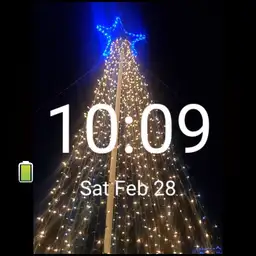 flagpole Christmas tree