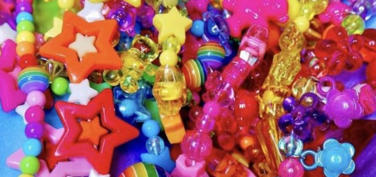 - Decora !