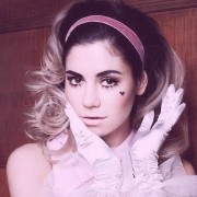 - Marina !
