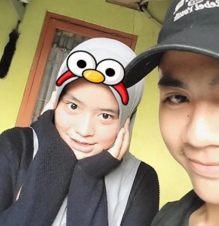 hshshsnb