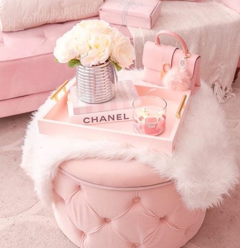 aesthetic pink