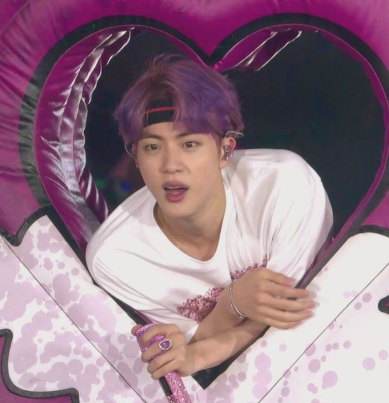 Jin bts