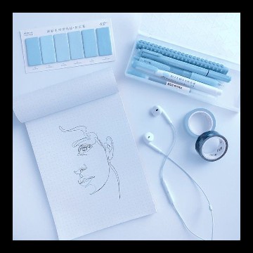 pastel blue tahsnclnae