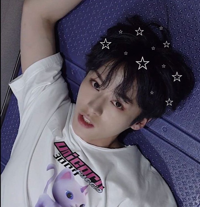 Lee know /estrellita