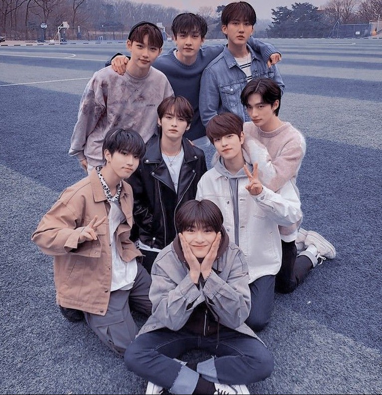 stray kids 