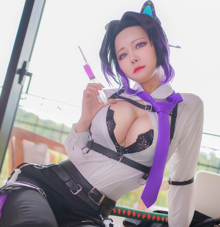 Shinobu Cosplay