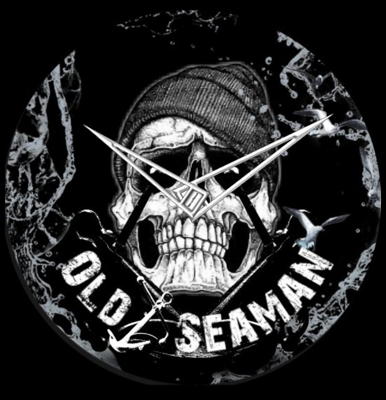 Clock Old Seaman Skull 