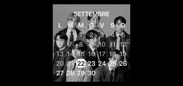 BTS bw Calendar