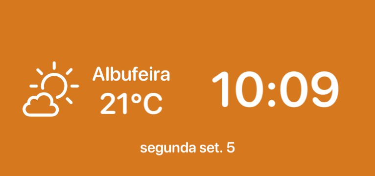 minimalist orange clock