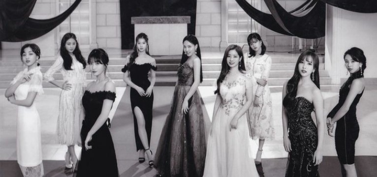 PRETTY TWICE