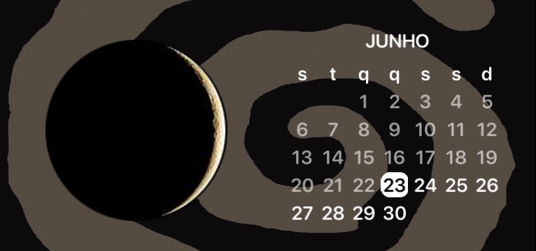  calendar + moon 