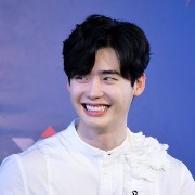 Lee Jong suk 