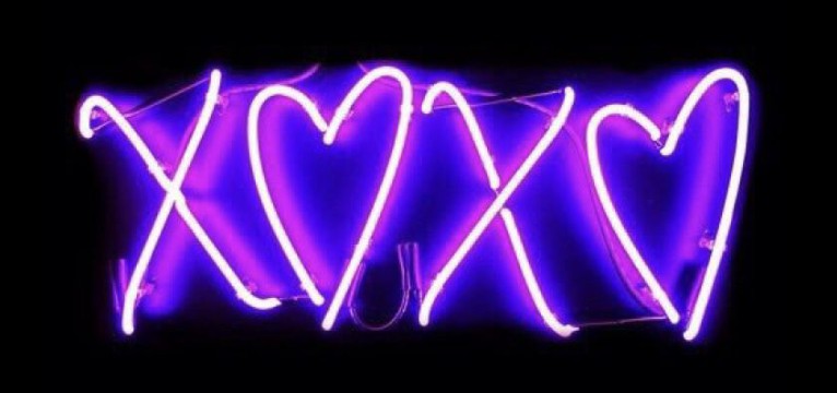 purple xoxo