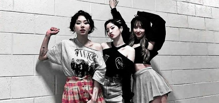 dahyun, momo, chaeyoung 