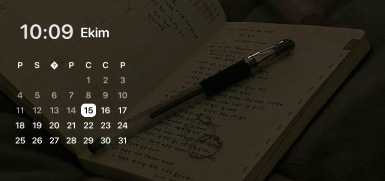 dark calendar widget
