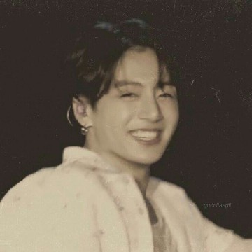 BTS: Jungkook brown vintage.