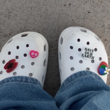 crocs lol Copy