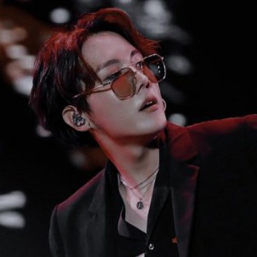 Hoseok 