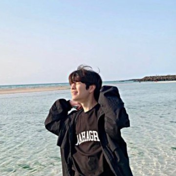 blue seungmin skz 