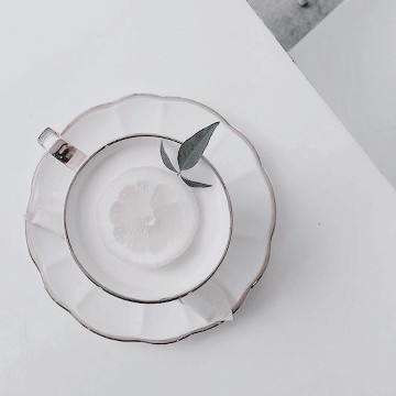 white widget