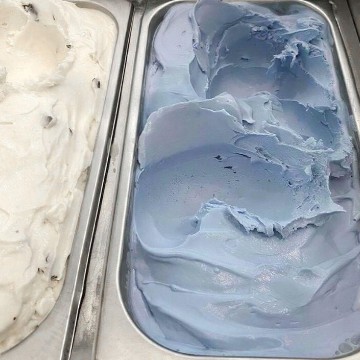 blue icecream 