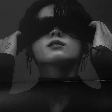 Jungkook BTS dark 