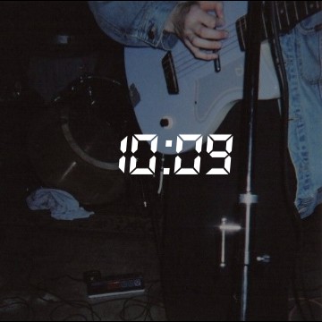 guitar clock