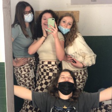 besties