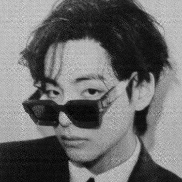Tae dark