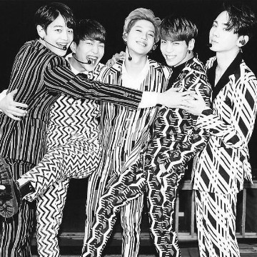 SHINee 5 4ever