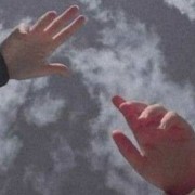 hands