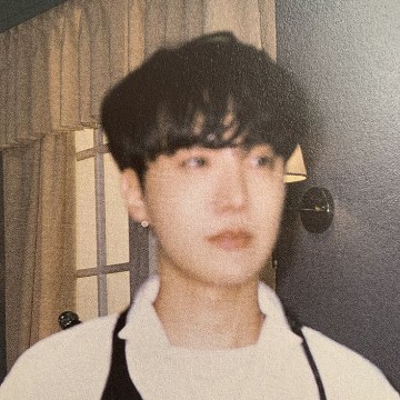 Hoseok.