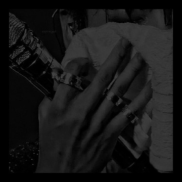 Taehyung Hand Black Hot