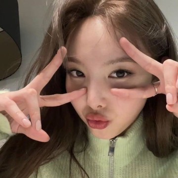 naeyon kpop icon