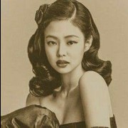 Kim Jennie vintage 