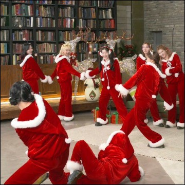 TWICE christmas icon 