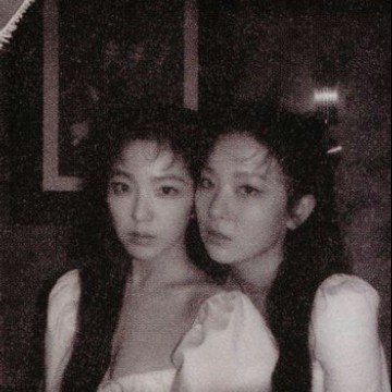 RED VELVET