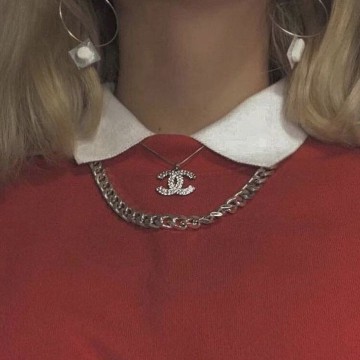 red widget
