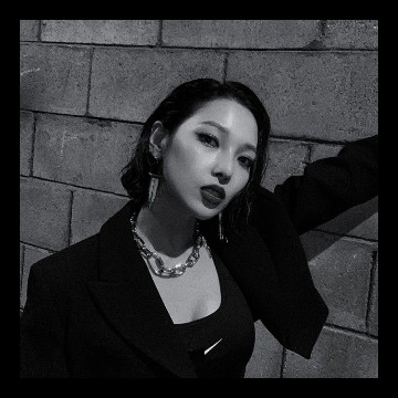 Somin Kard