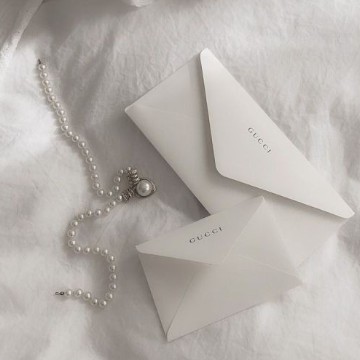 jewelry and letters. 