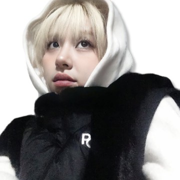  Chaeyoung 