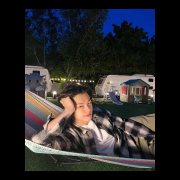yj