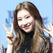 chaeryoung