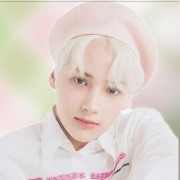 huening Kai green pink 