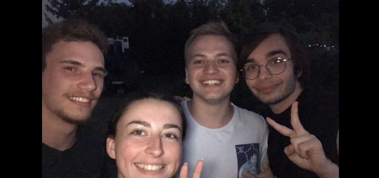 gghjjkkiytff