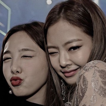 Twicepink Copy