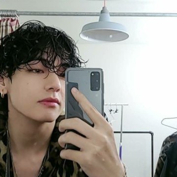 ; taehyung