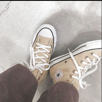 Beige Converse