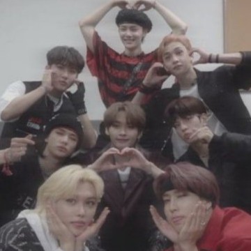 skz blurry