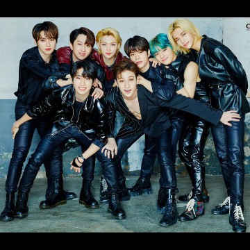 SKZ OT8